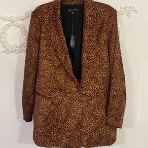 Cheetah double breasted blazer. SZ XXL. NWT